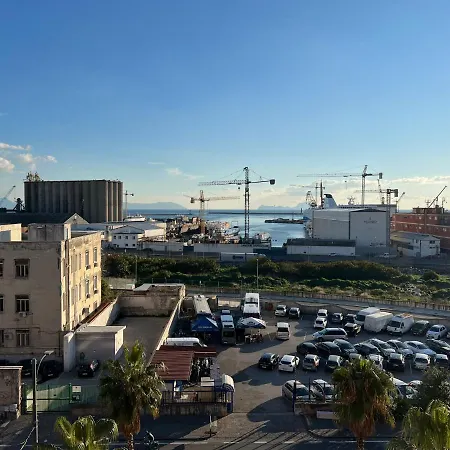 Urban Jungle Nápoles