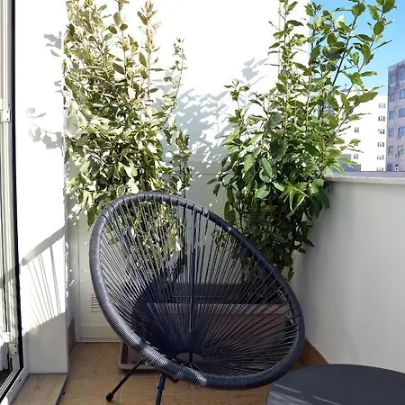 Urban Jungle Bed & Breakfast Neapol